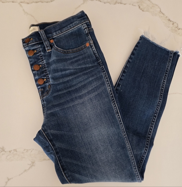 Madewell Denim - Madewell 10" High-Rise Skinny Crop